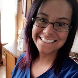 Meet your Posher, Dana